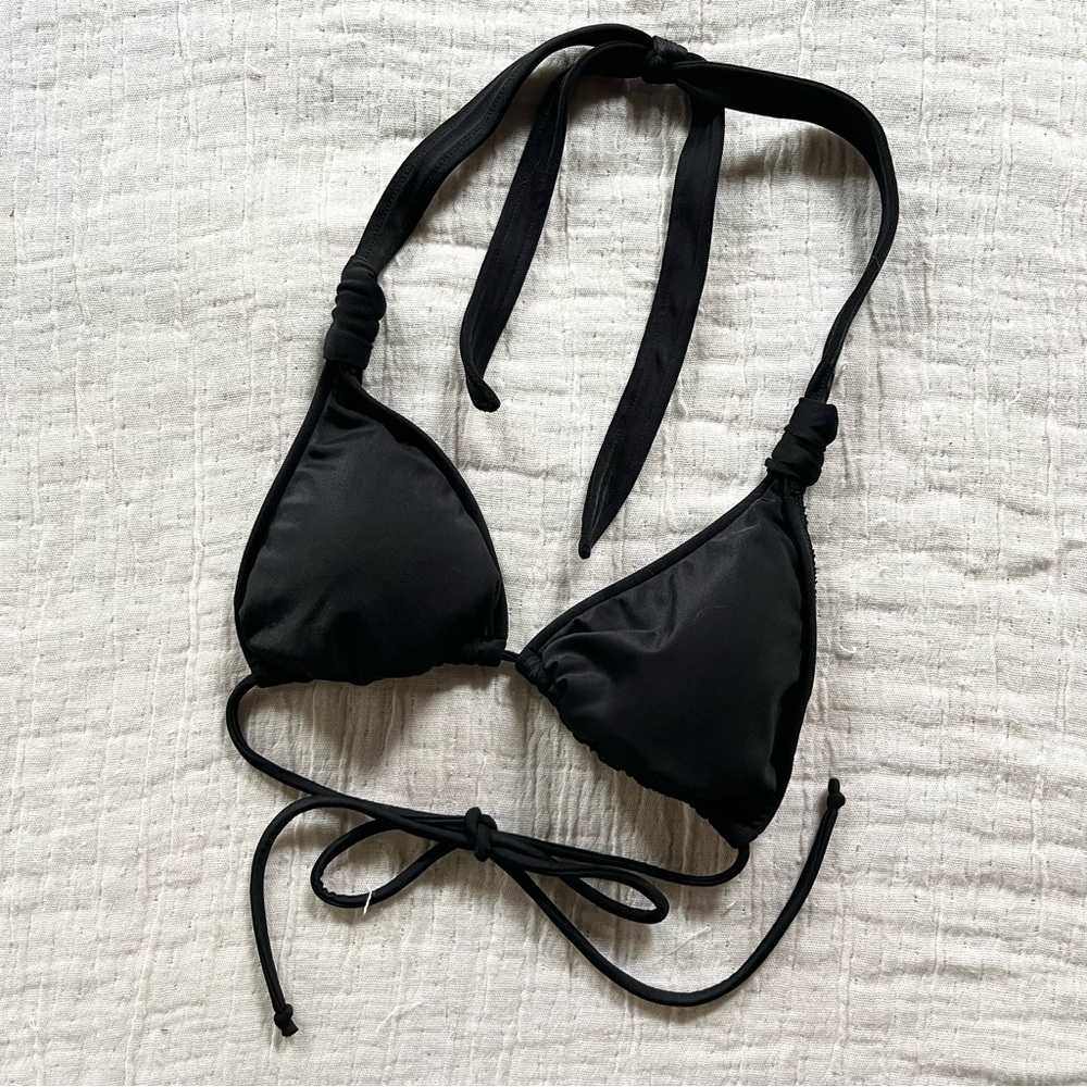 Kirra Black Bikini Top, size S
